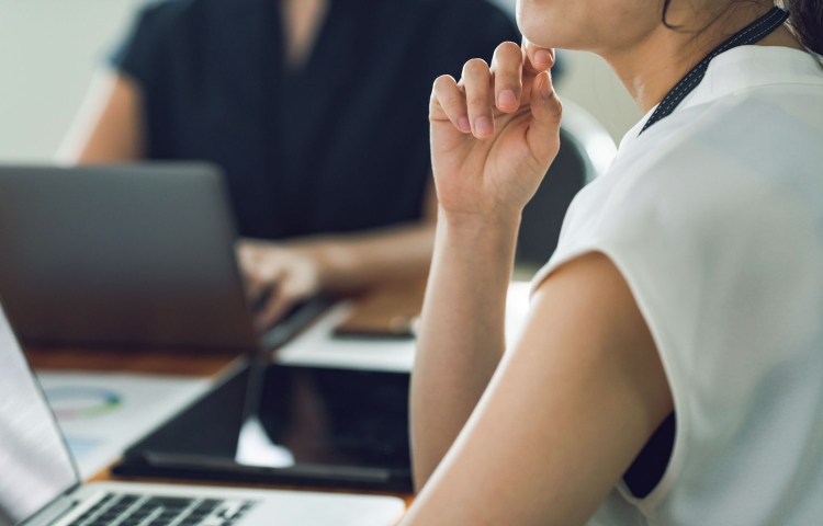 アバウトヒーローイメージ